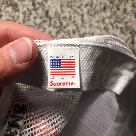 SUPREME Jug 5-panel mesh back Hat - Picture 3 of 7